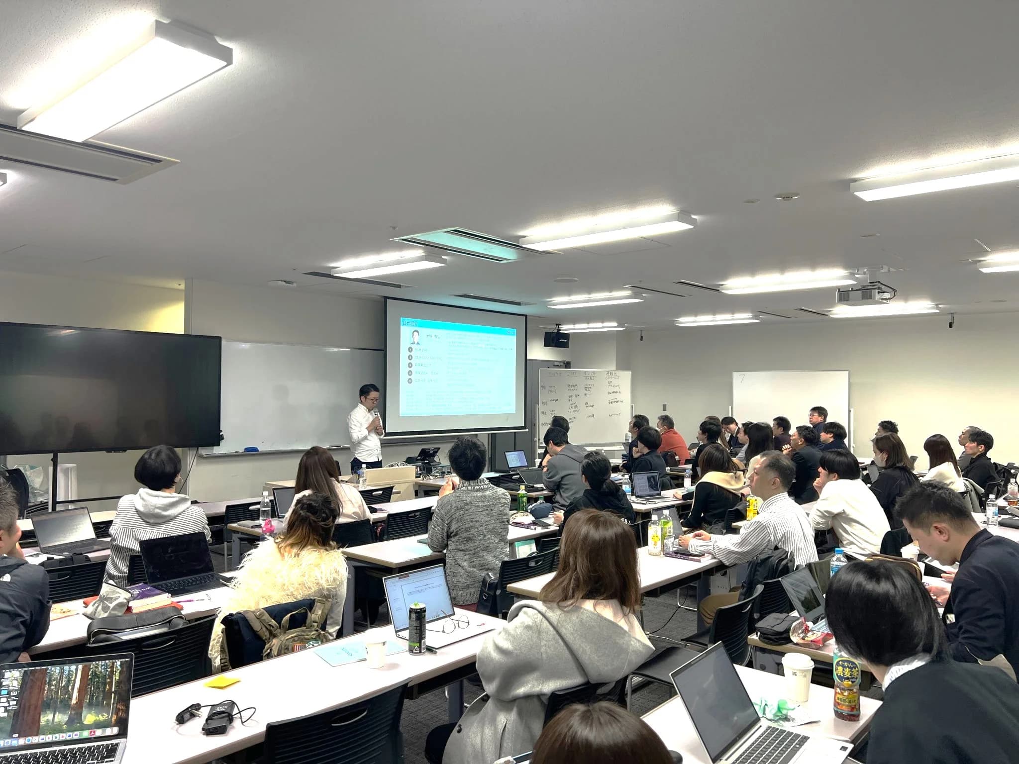 Entrepreneurship lecture for an EFMD-accredited MBA program